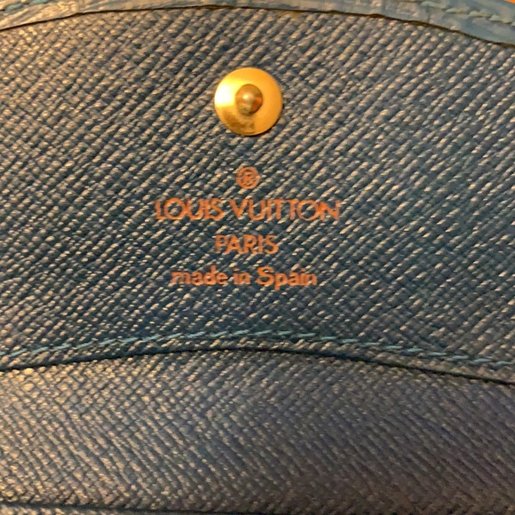 Louis Vuitton coin purse/wallet - Picture 2 of 3